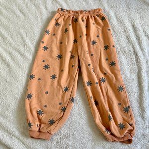 Indy & Pippa sweatpants // orange with blue stars // size 5T // EUC